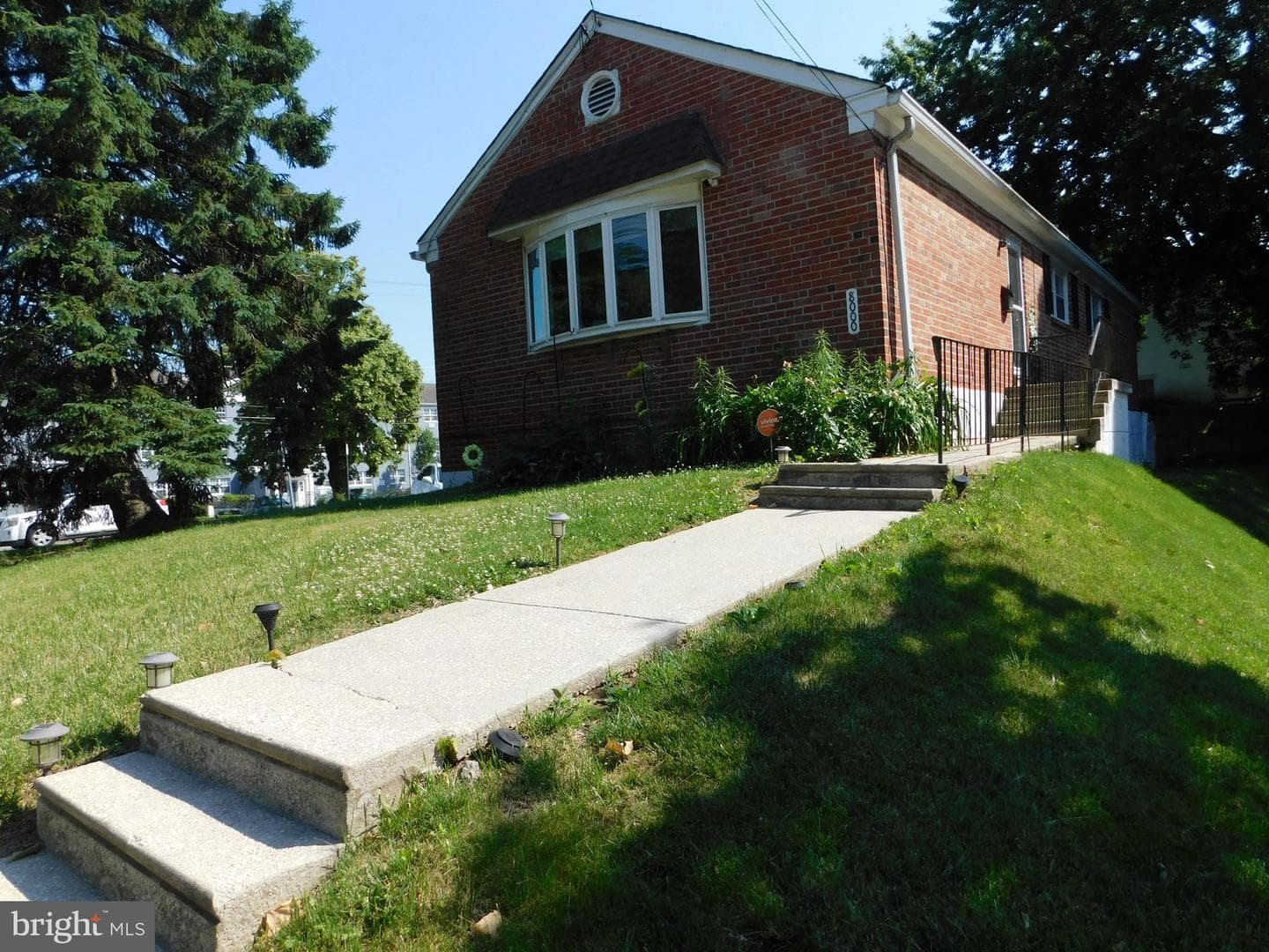 8000 Stenton Avenue photo 4