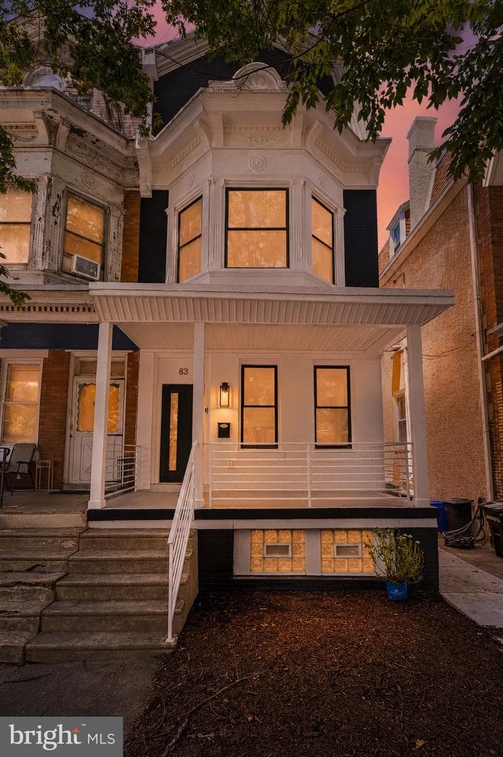 83 W Sharpnack Street photo 38