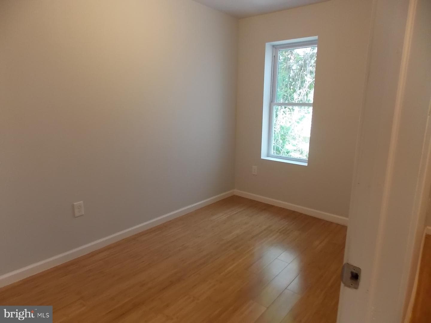 2927 French Street photo 4
