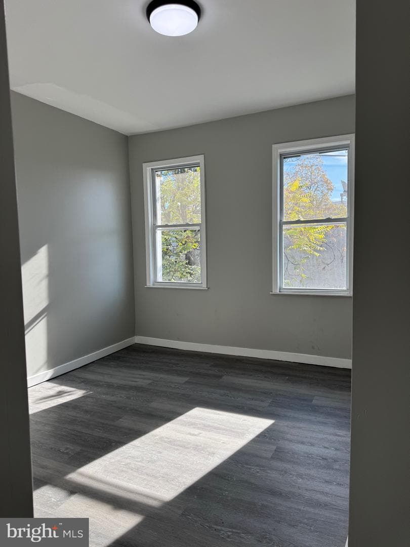 5712 Springfield Avenue photo 23