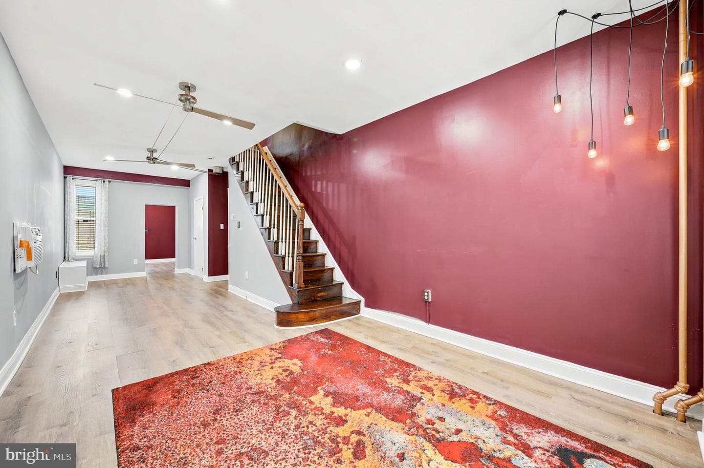 3725 Stanton Street photo 3