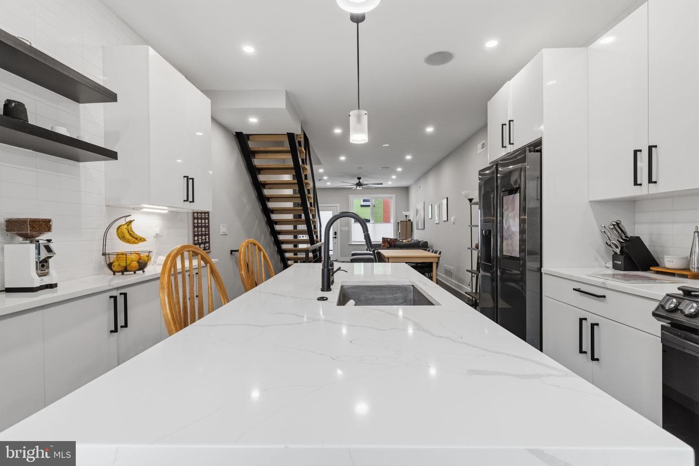 3041 W Harper Street photo 14