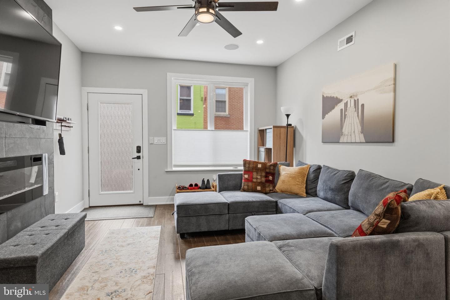 3041 W Harper Street photo 5
