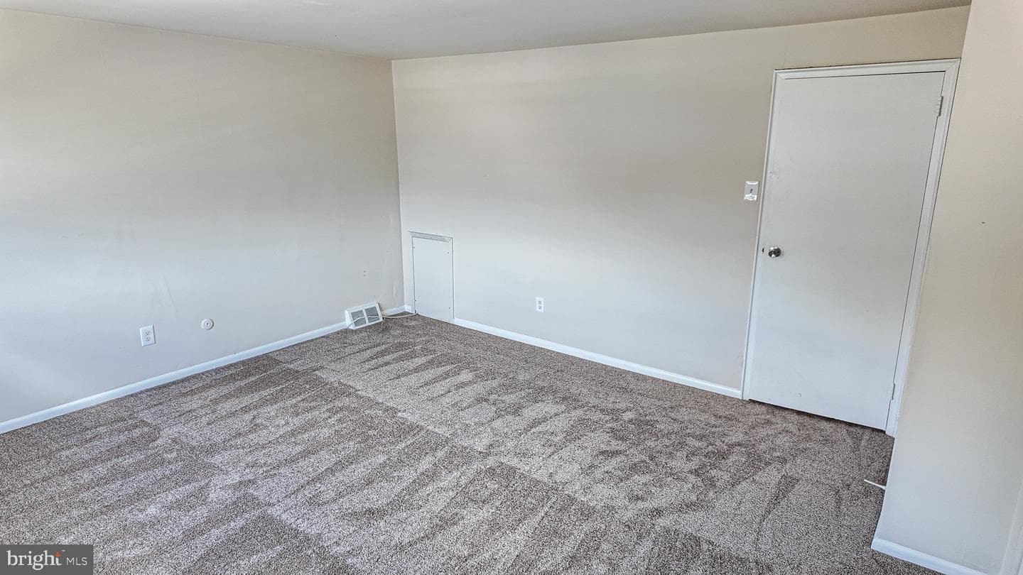 3403 Amity Road photo 18