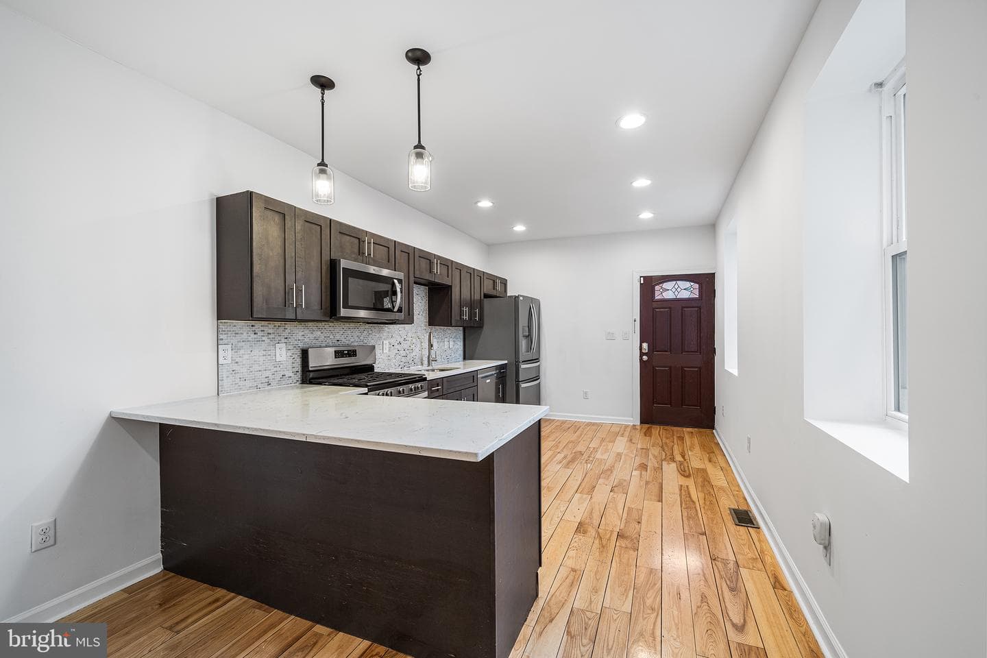 4047 Green Street photo 12