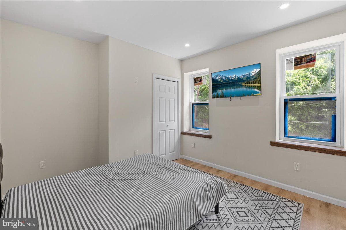 2442 N 13th Street photo 22