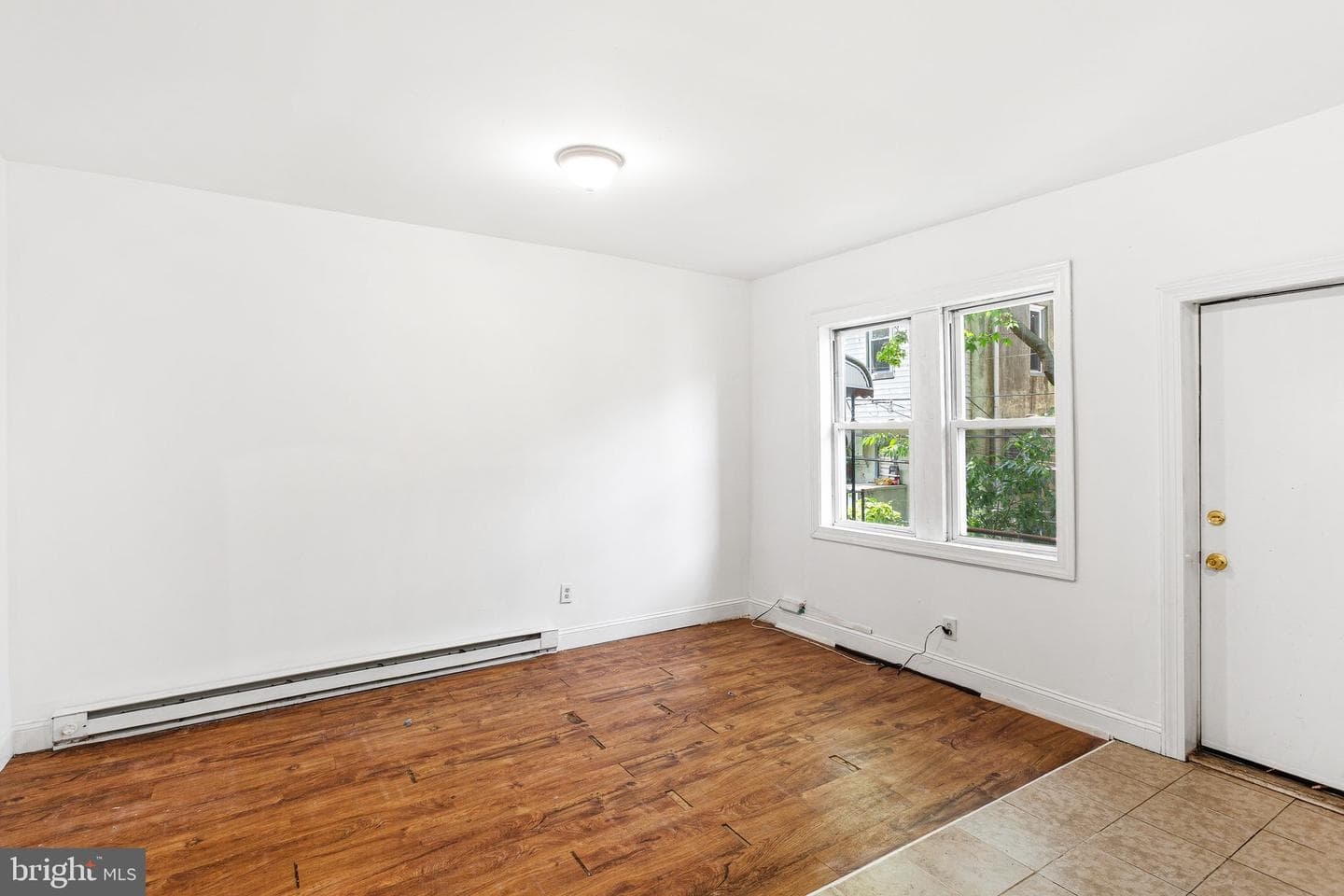 522 S Yewdall Street photo 4