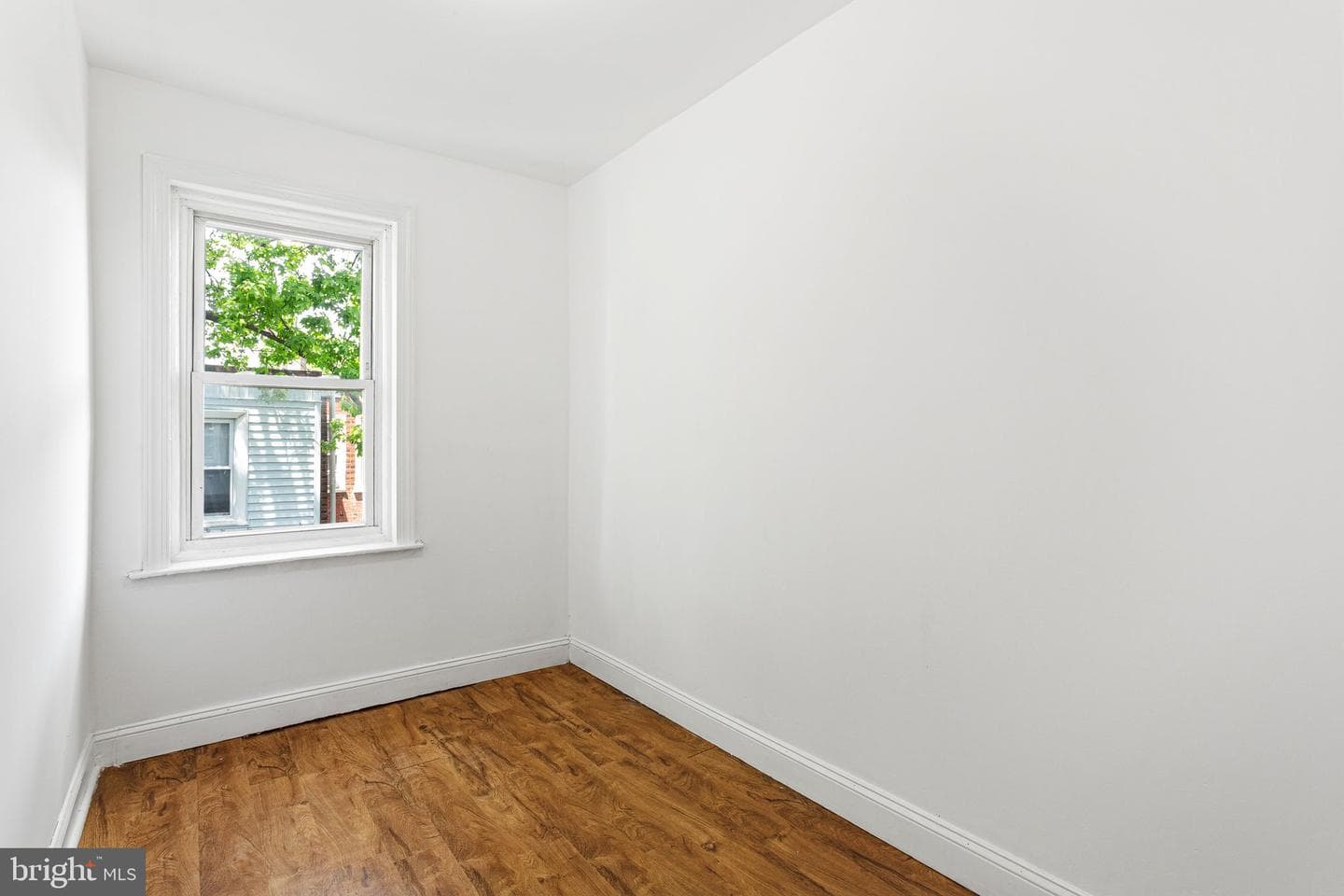 522 S Yewdall Street photo 5