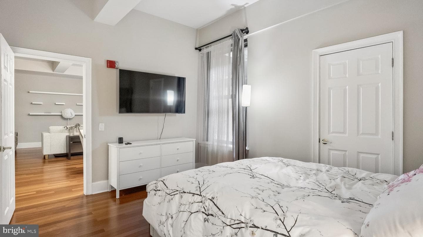 1500 Chestnut Street #8i photo 14