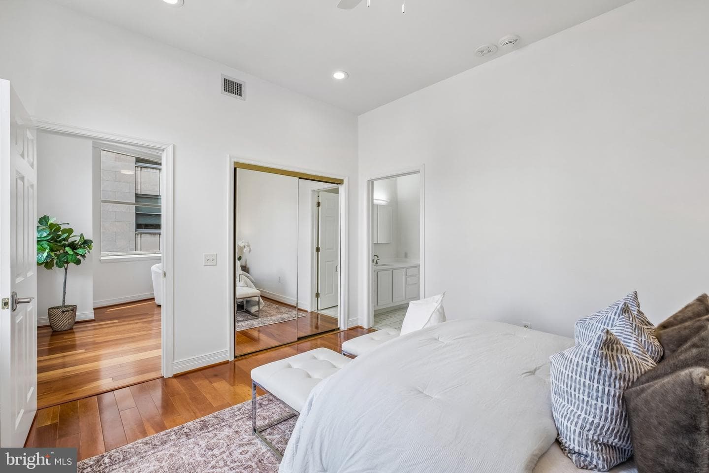 1600 Arch Street #1418 photo 18