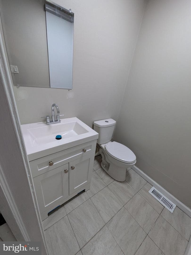 5544 W Jefferson Street photo 7