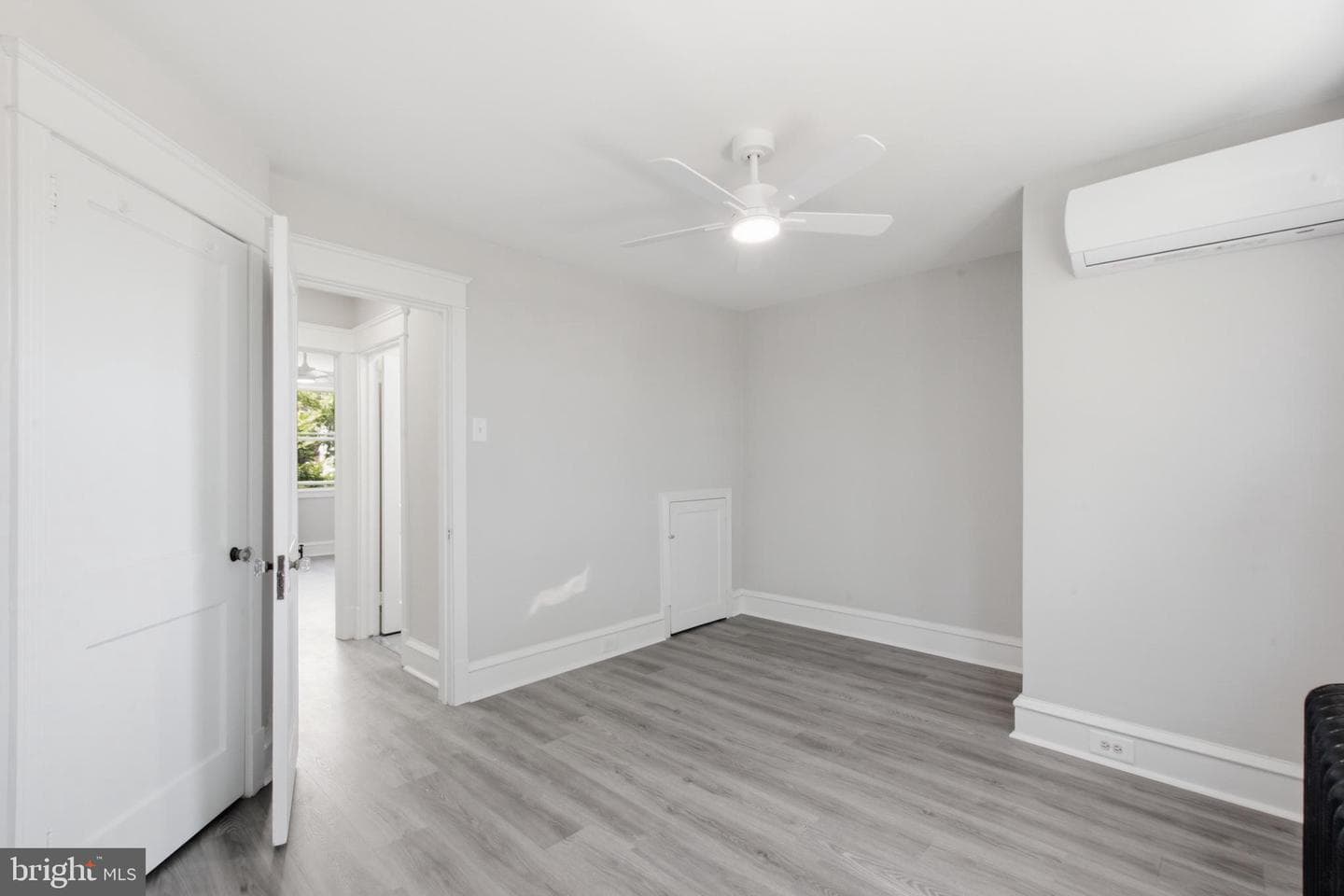 3420 Tilden Street photo 10