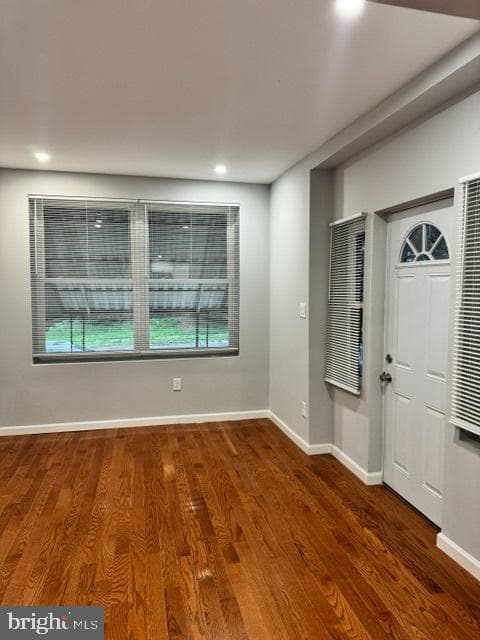 5640 Woodbine Avenue photo 4