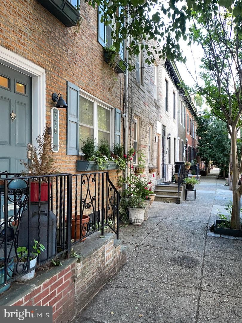 776 S Martin Street photo 3