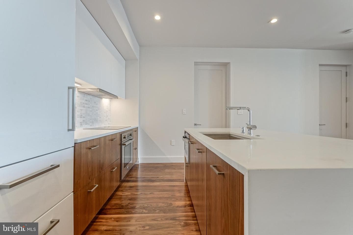 621 S 24th Street #308 photo 4