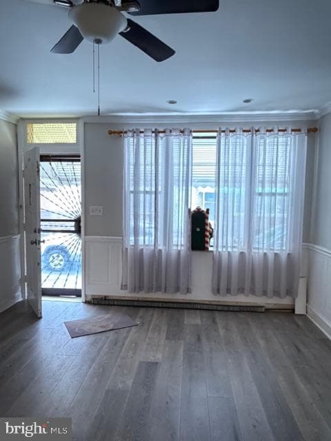 2424 S Sartain Street photo 3