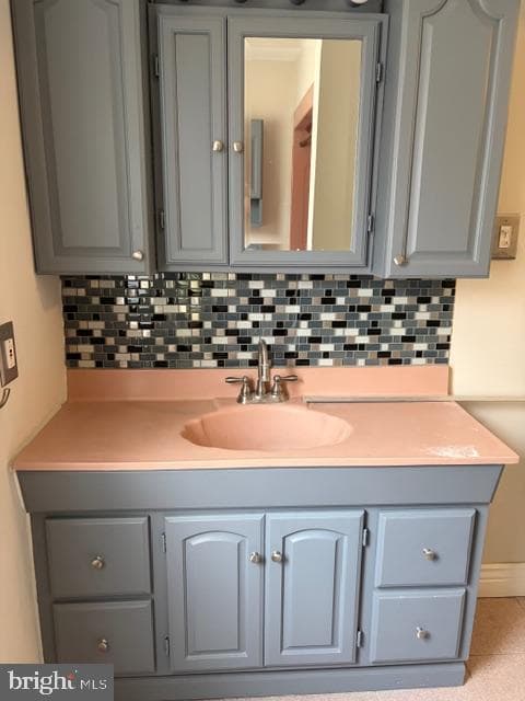 2424 S Sartain Street photo 9