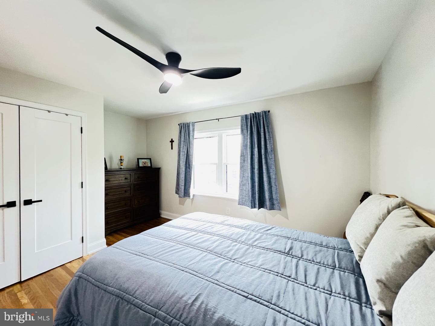 4735 Sheldon Street photo 26