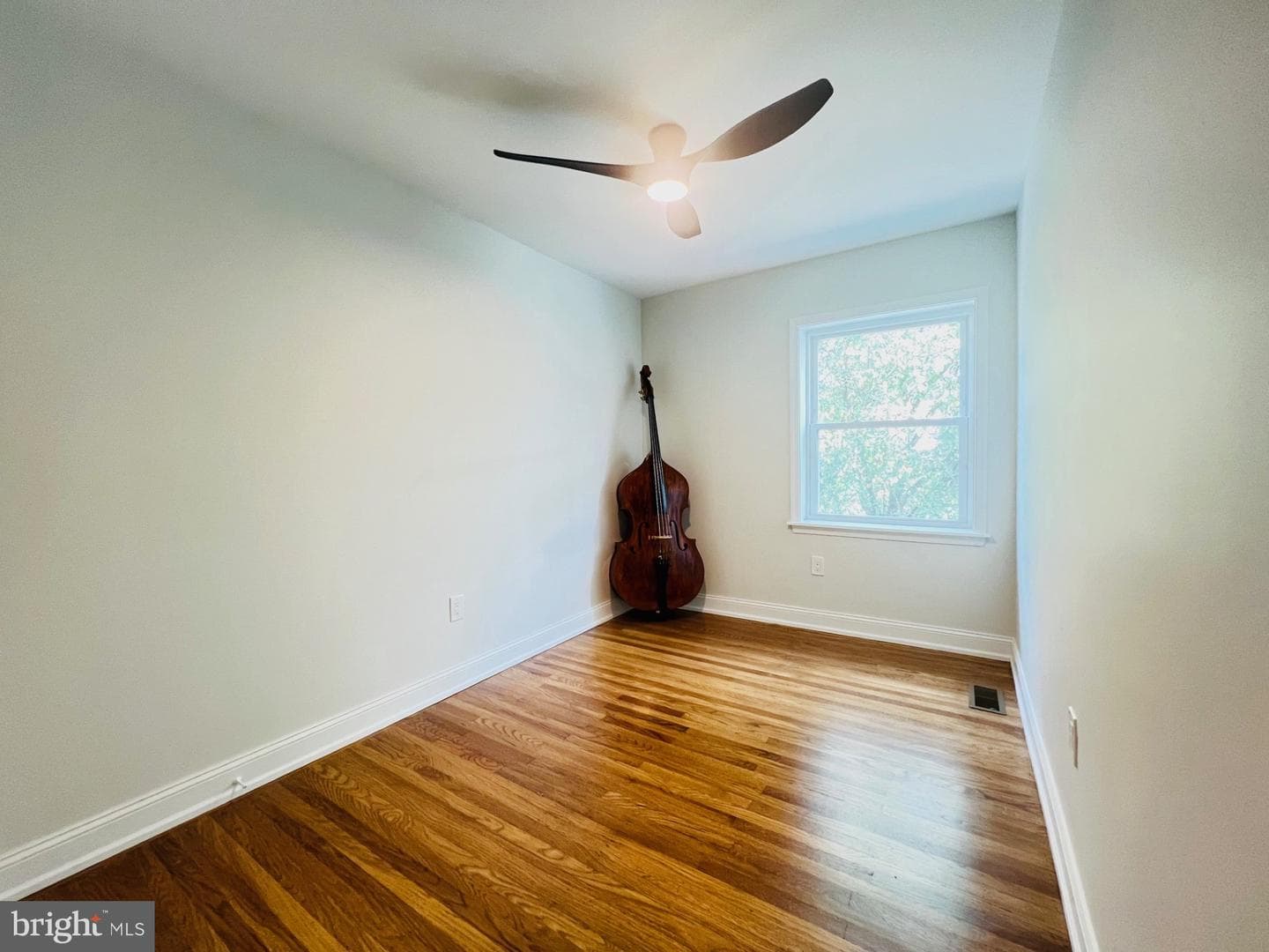 4735 Sheldon Street photo 32