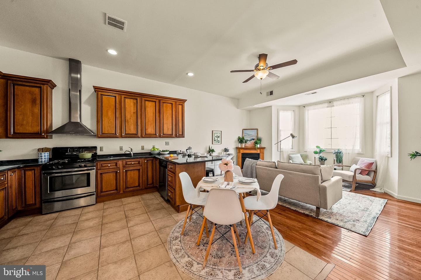 128 South Street #3r photo 10