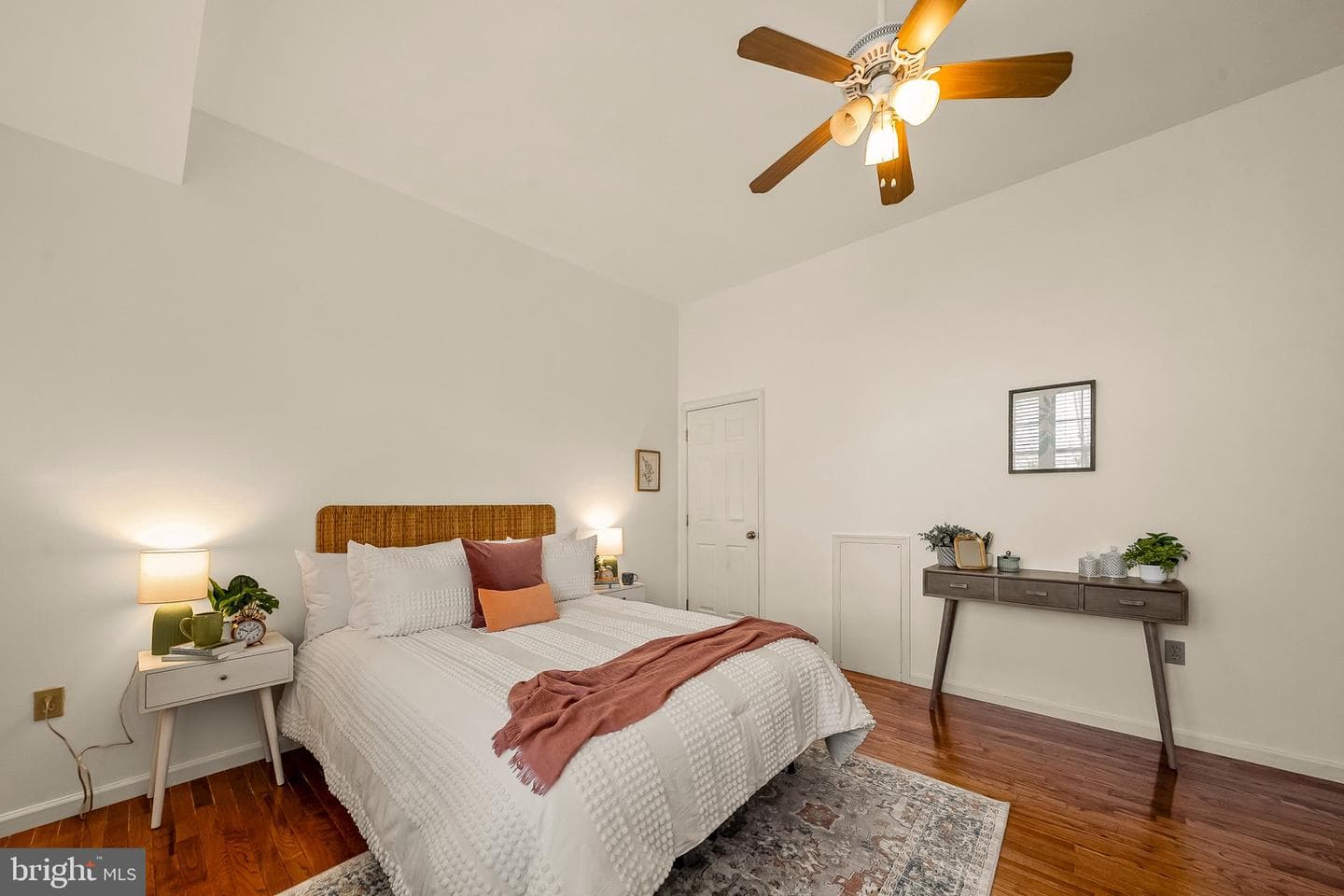 128 South Street #3r photo 20