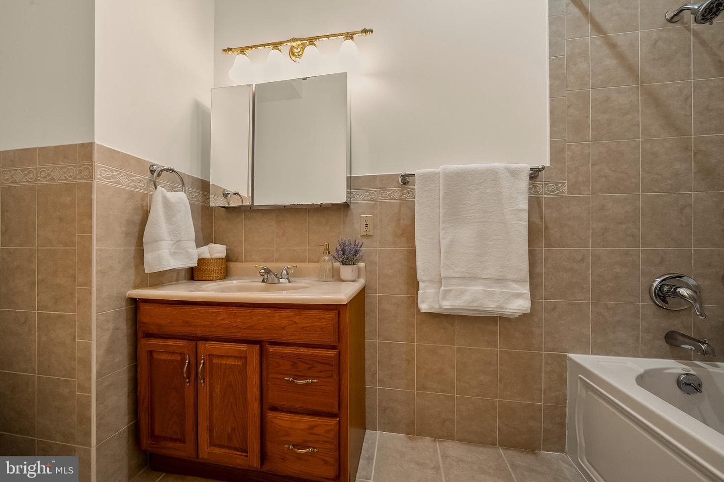 128 South Street #3r photo 9