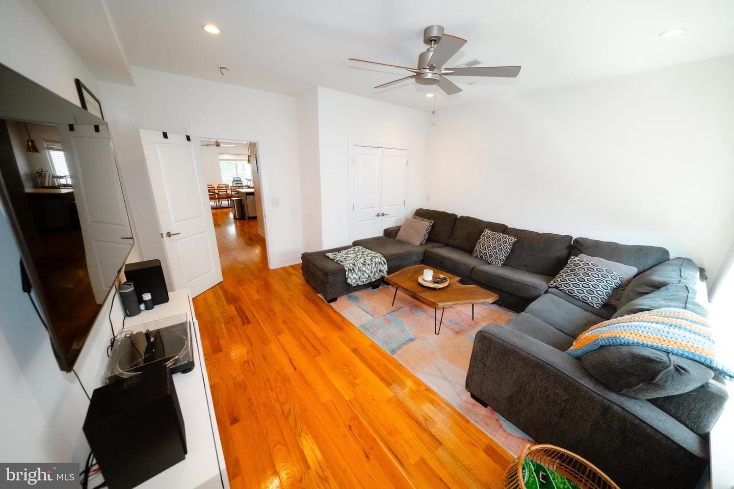 1422 Germantown Avenue #2 photo 7