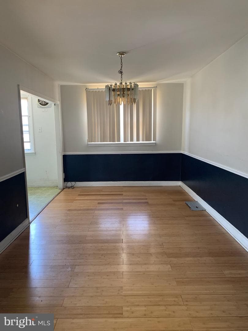 2021 Glenview Street photo 3