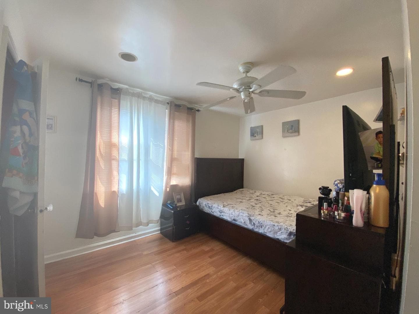 4151 Passmore Street photo 8