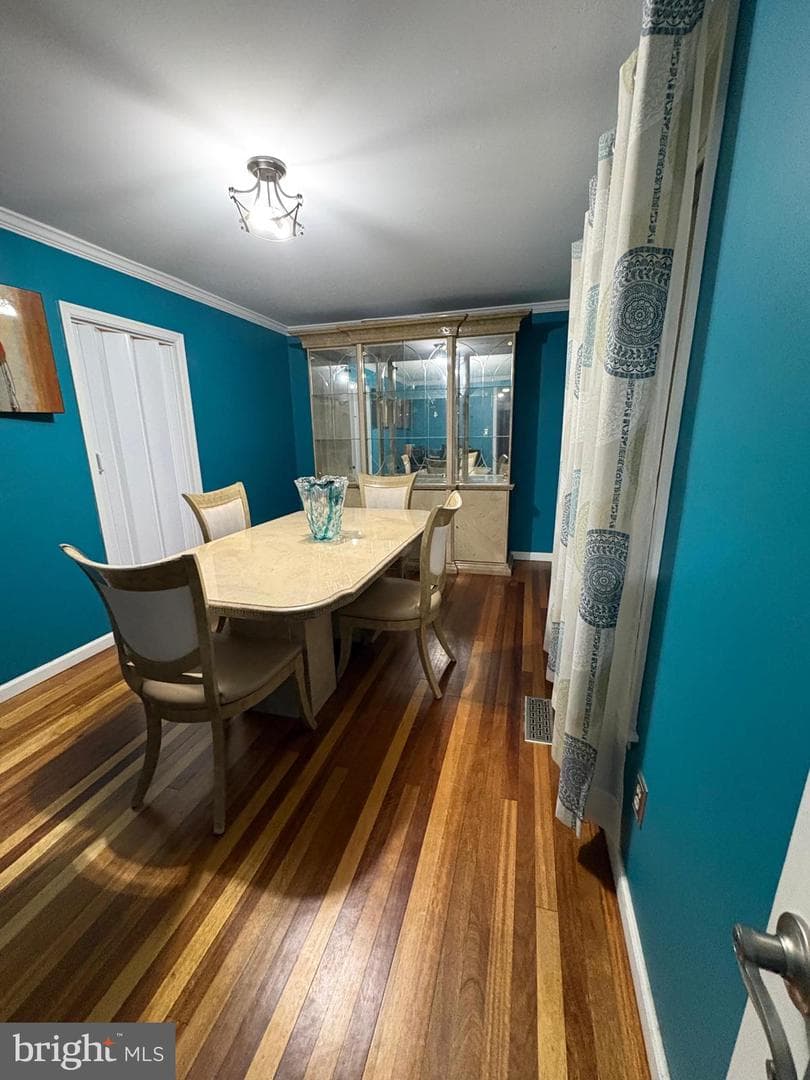 152 Rennard Street photo 7