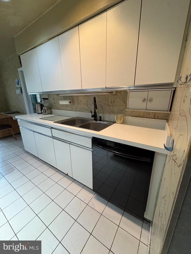 152 Rennard Street photo 9