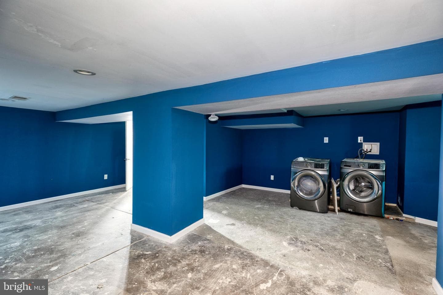 35 S Ashmead Place S photo 8