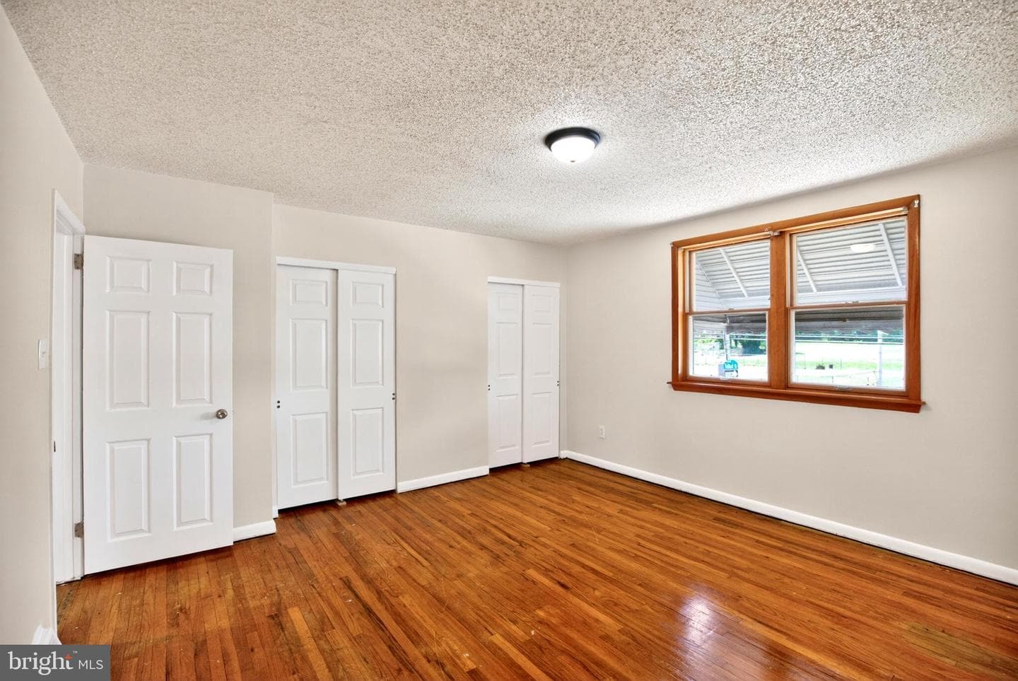 8951 Ashton Road photo 8