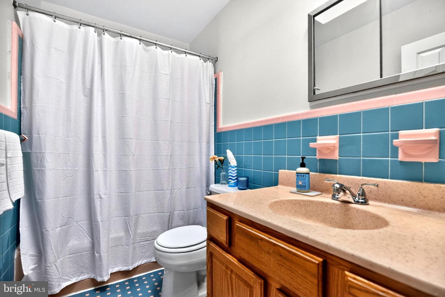 8951 Ashton Road photo 9