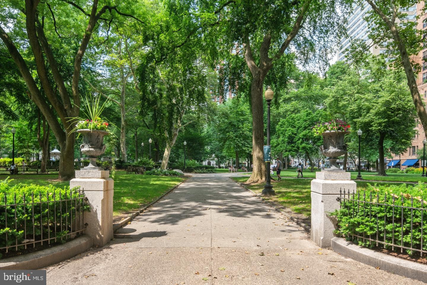 1806 Rittenhouse Square #606 photo 18