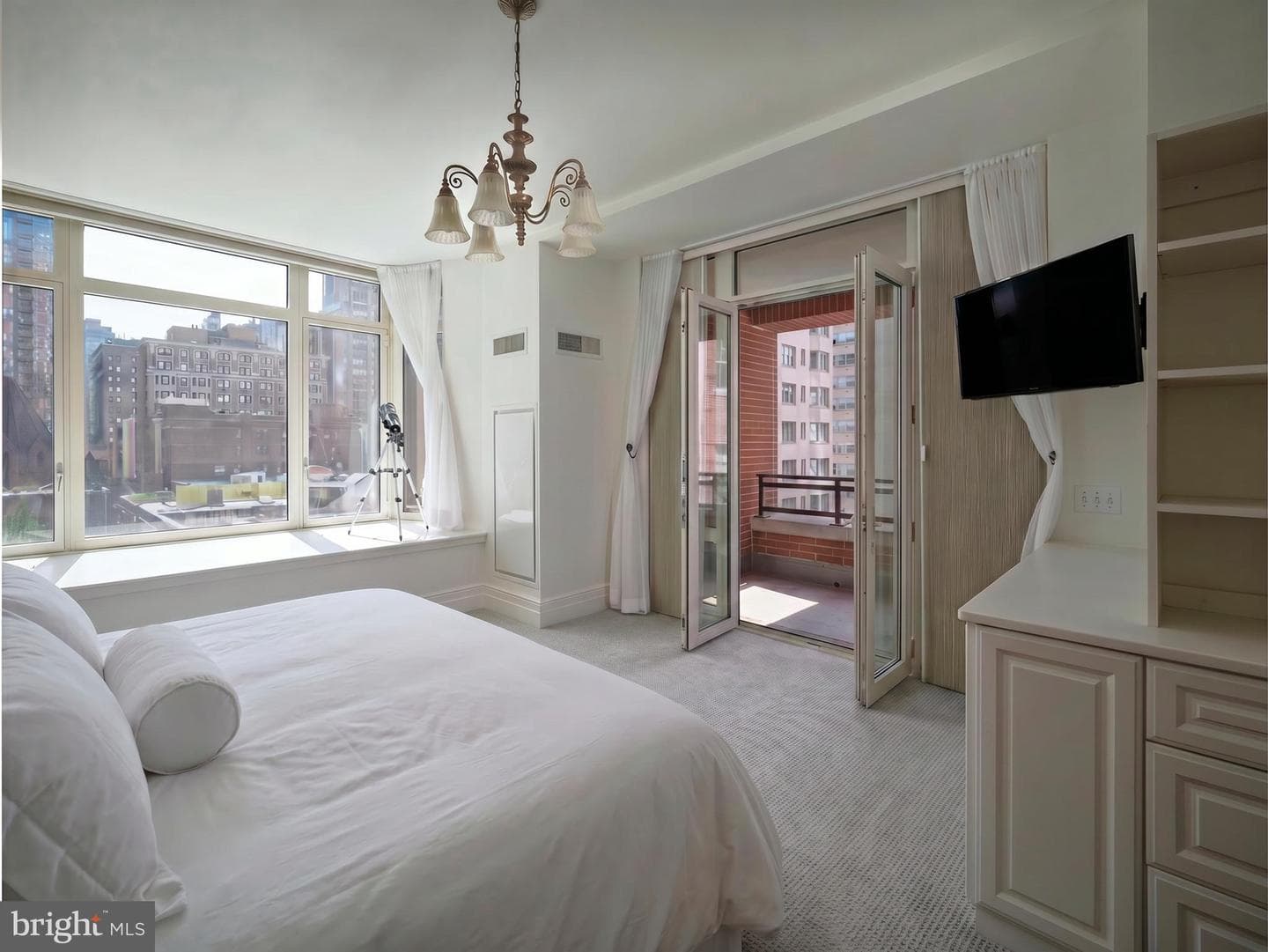 130 S 18th Street #703 photo 15