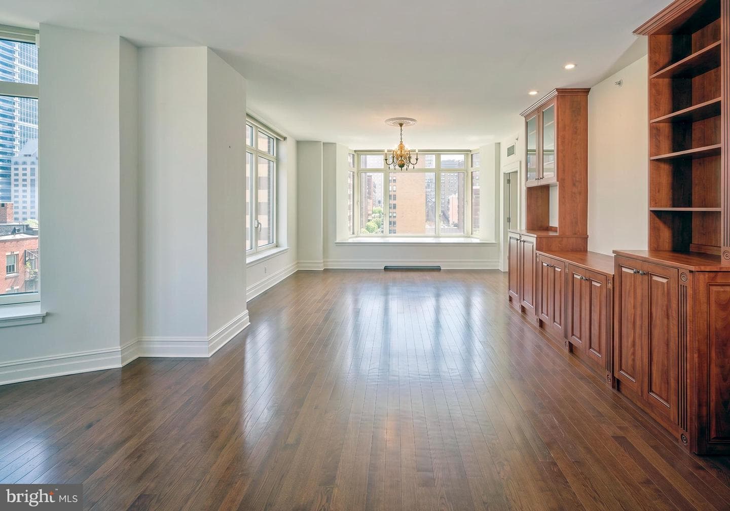130 S 18th Street #703 photo 4