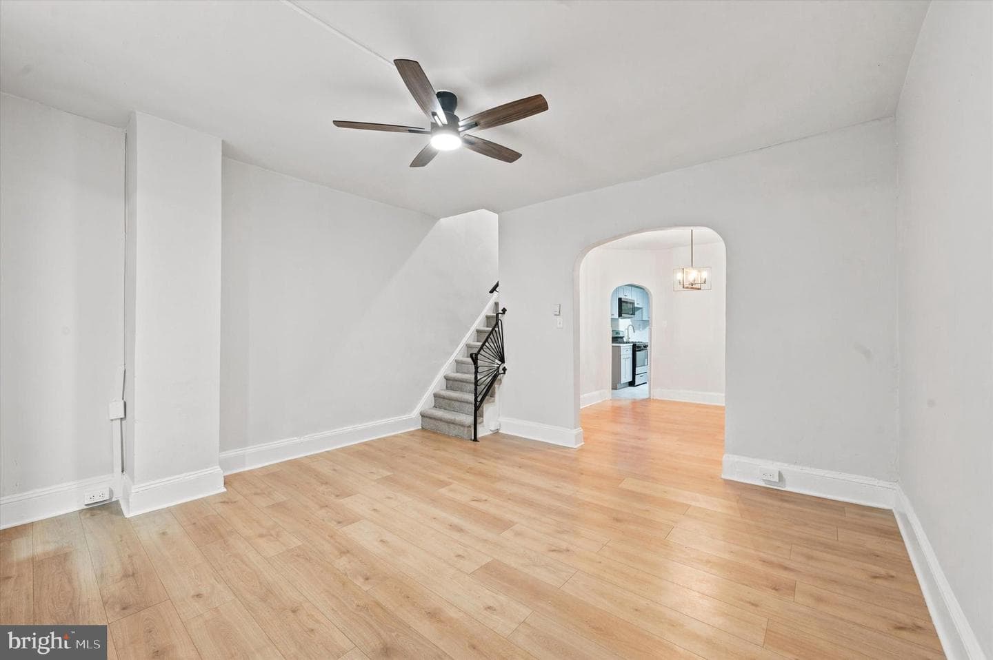 2239 S Hobson Street photo 3