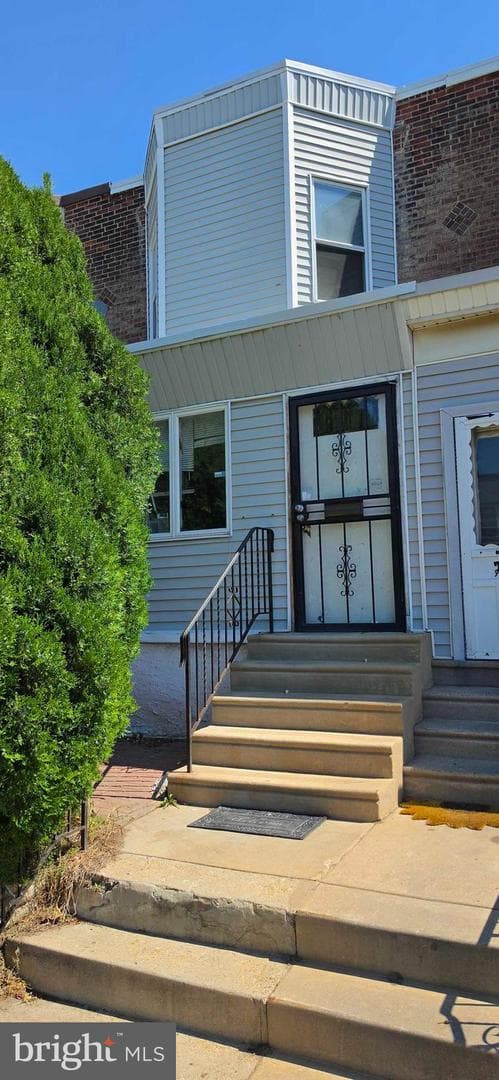 2641 S 68th Street photo 10