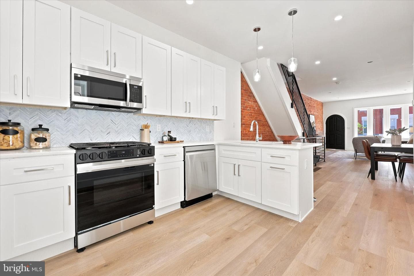 2119 Tasker Street photo 30