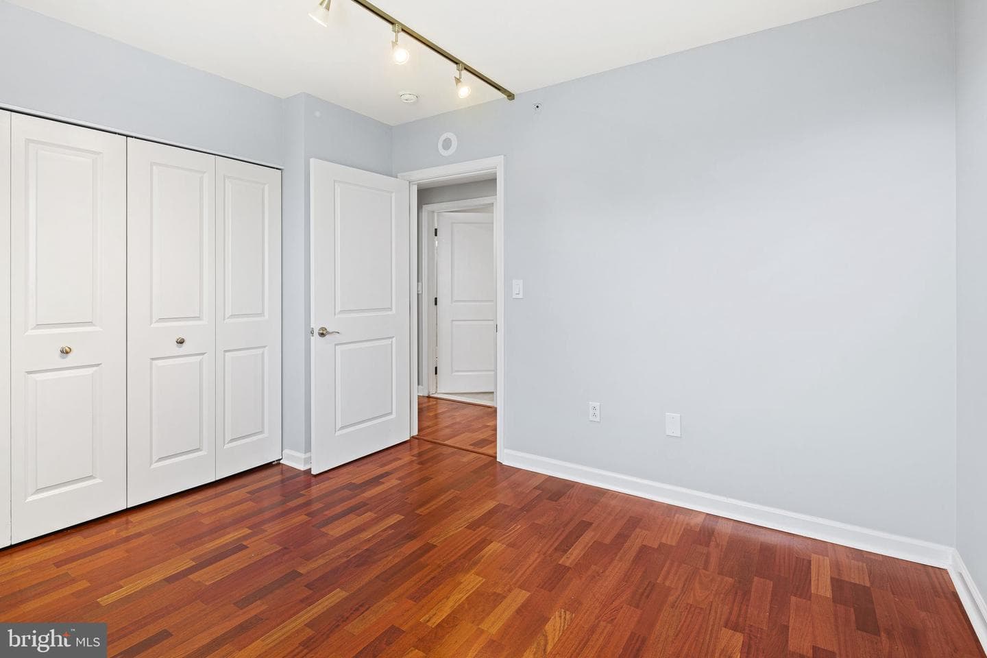 901 N Penn Street #f407 photo 21
