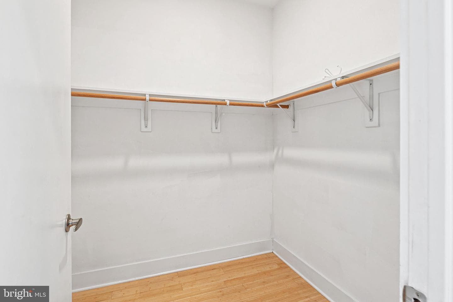 2020 Trenton Avenue photo 27