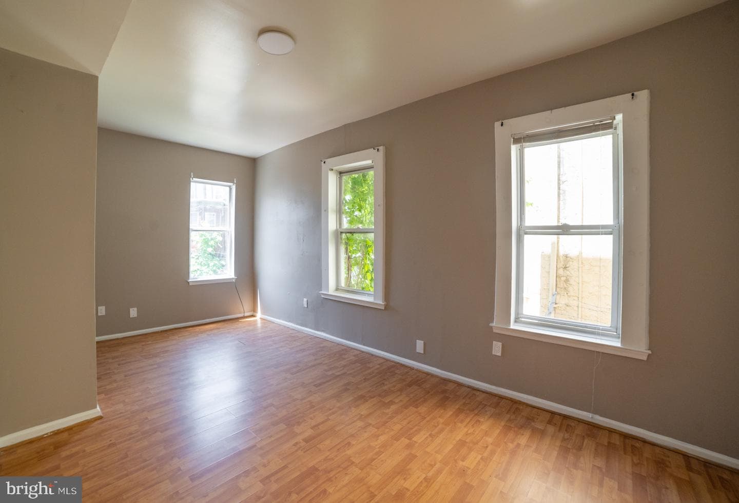 1842 N 16th Street photo 4
