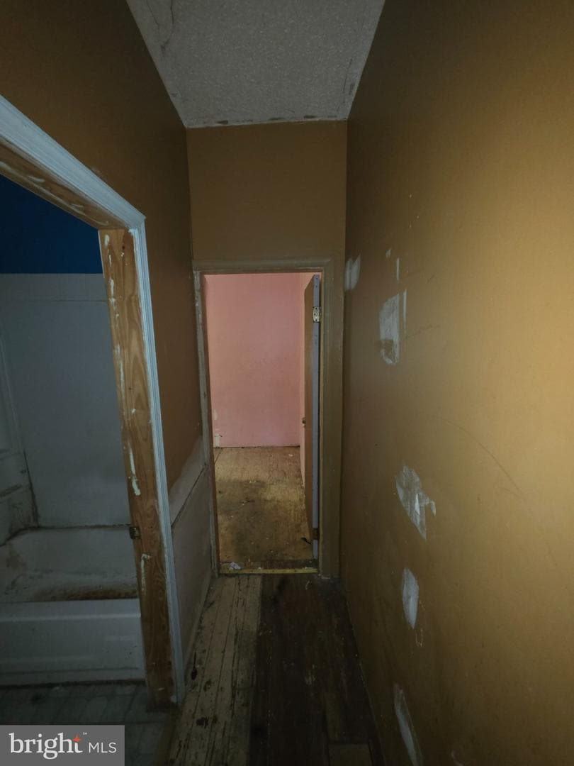 1844 E Orleans Street photo 19