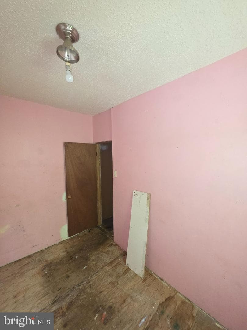 1844 E Orleans Street photo 22