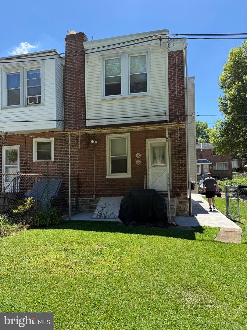 7038 Shelbourne Street photo 28