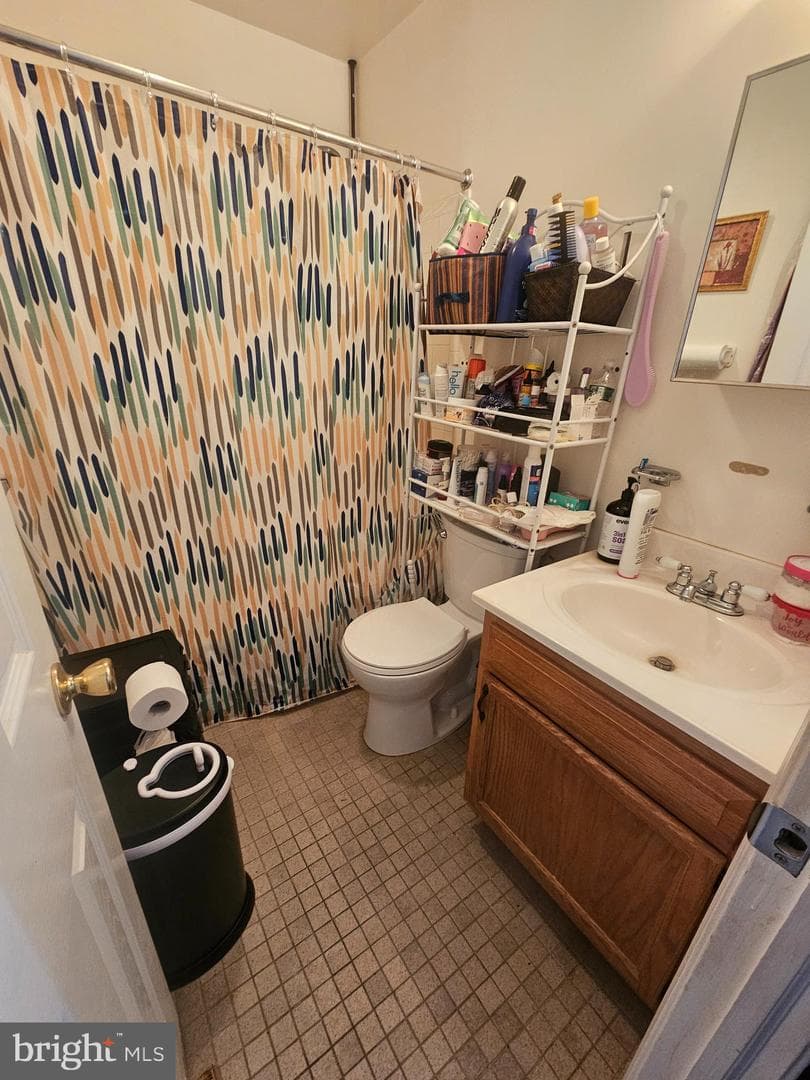 2523 W Sterner Street photo 6