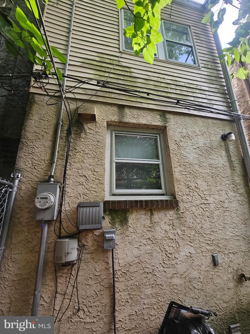 2523 W Sterner Street photo 9