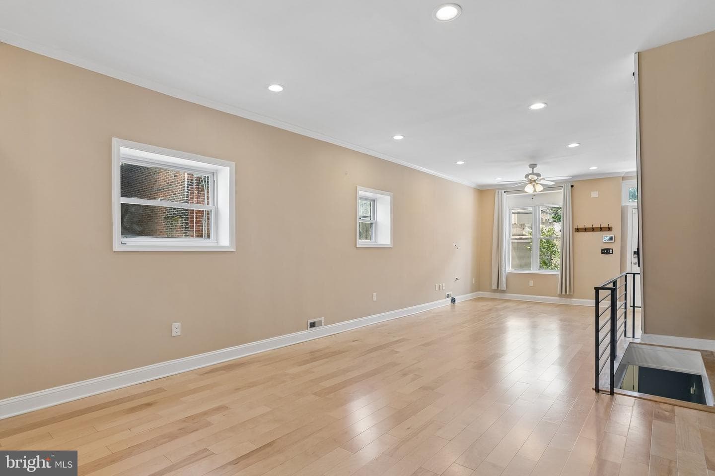 2809 W Jefferson Street photo 22