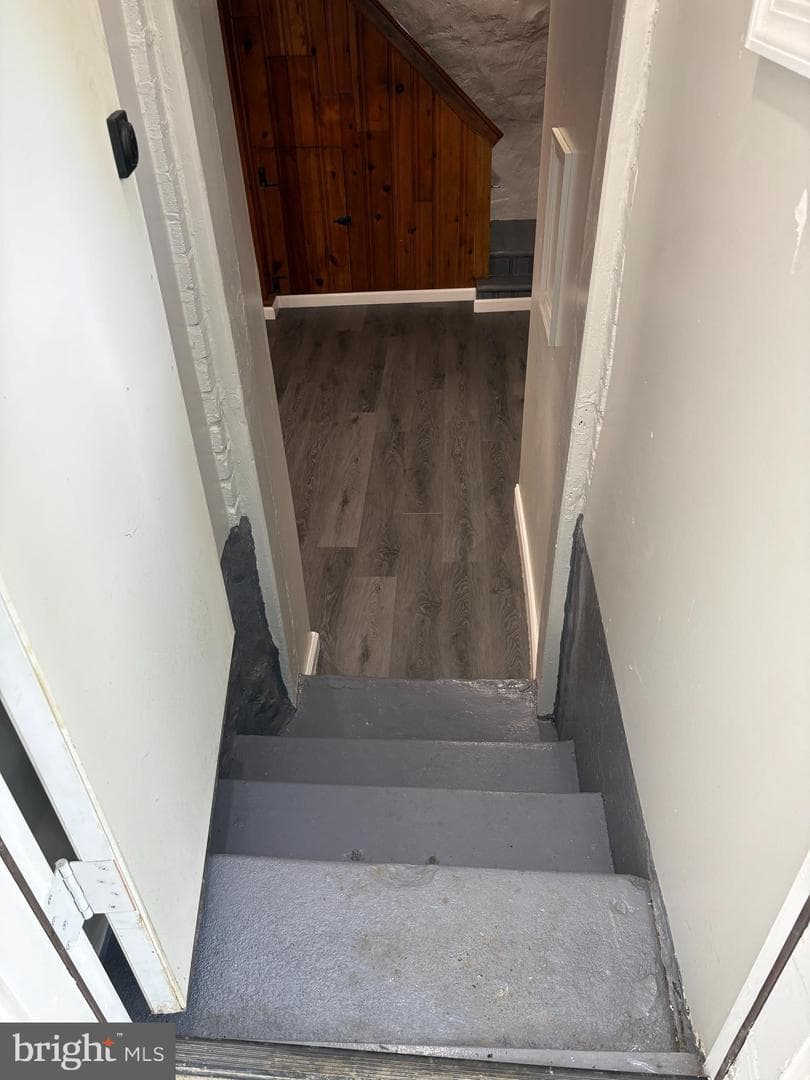 7803 Argus Road photo 19